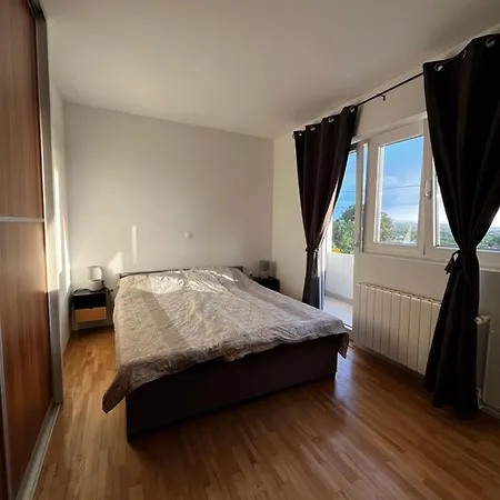 Apartman House Rino