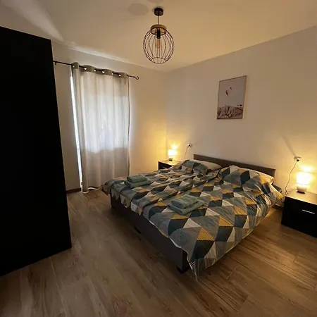Apartman House Rino