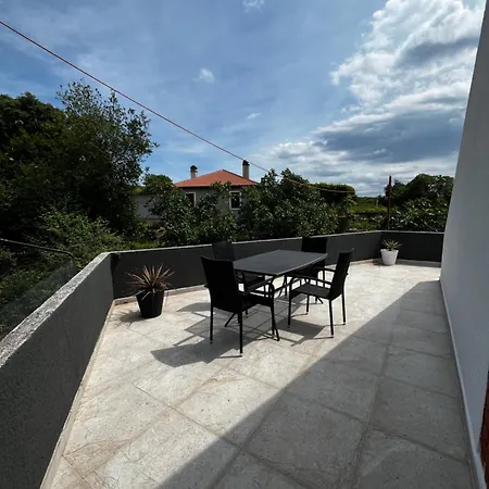Apartman House Rino Barusic